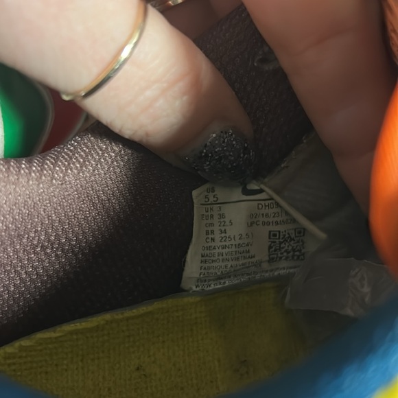 Nike “What the Mario” Dunk Lows 5.5 - Picture 7 of 8